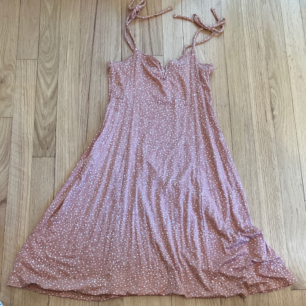 XS Billabong tan dress
